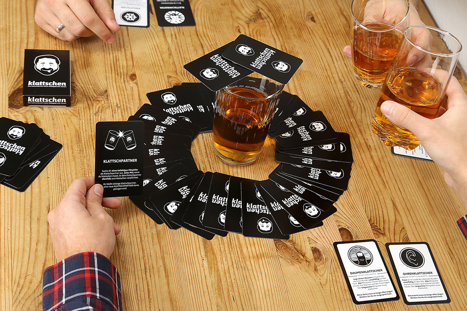 klattschen – Das wahrscheinlich beste Trinkspiel aller Zeiten
