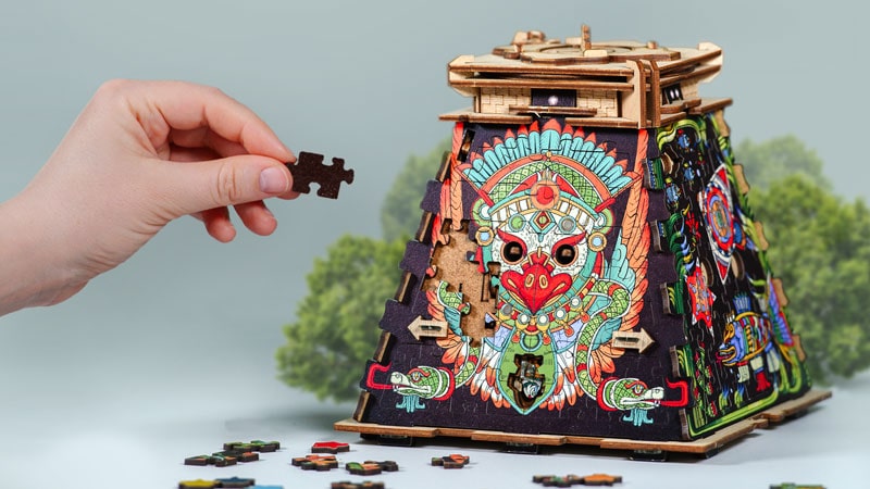CluePuzzle: Sonnenpyramide