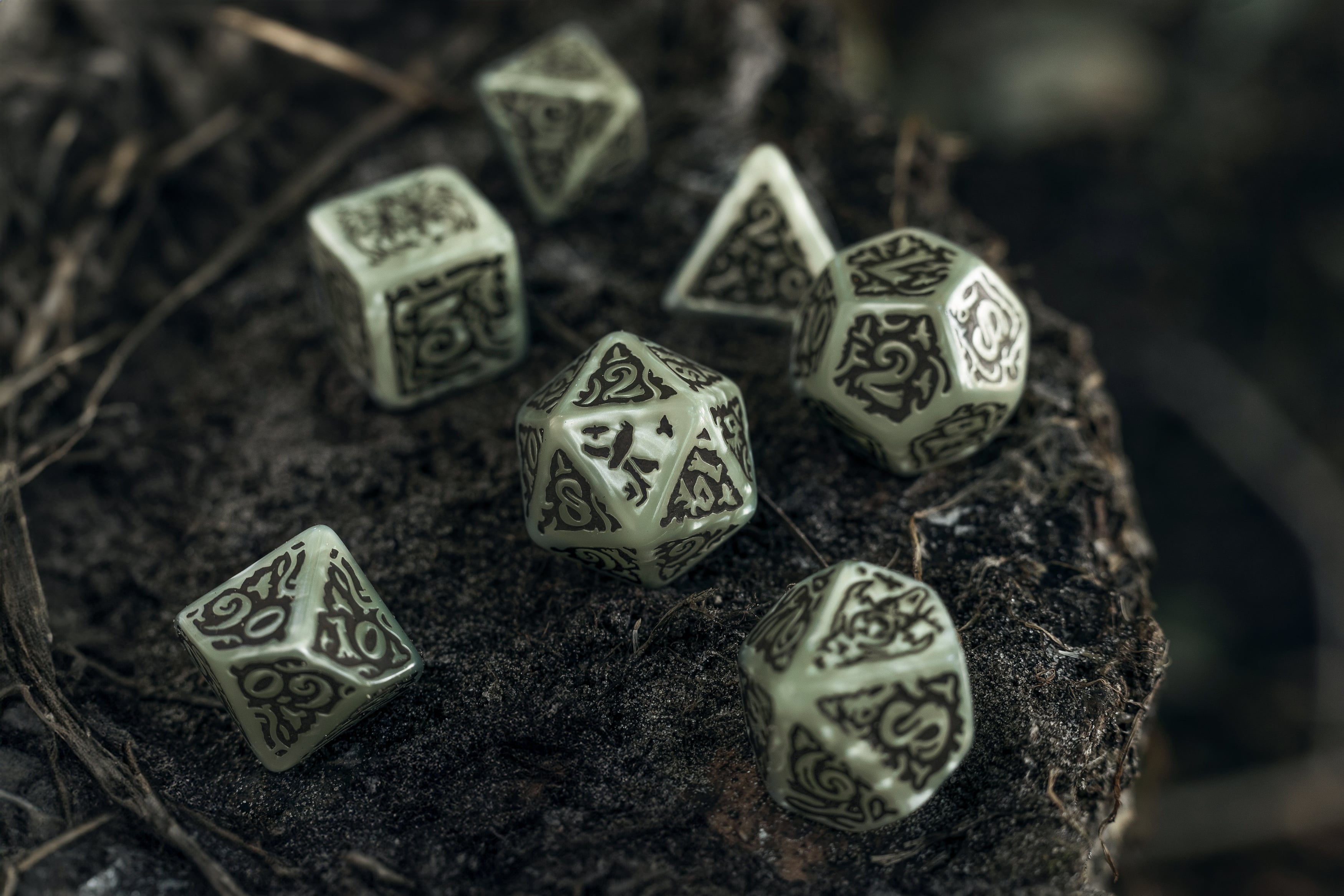 The Witcher Dice Set: Leshen - The Totem Builder (7)
