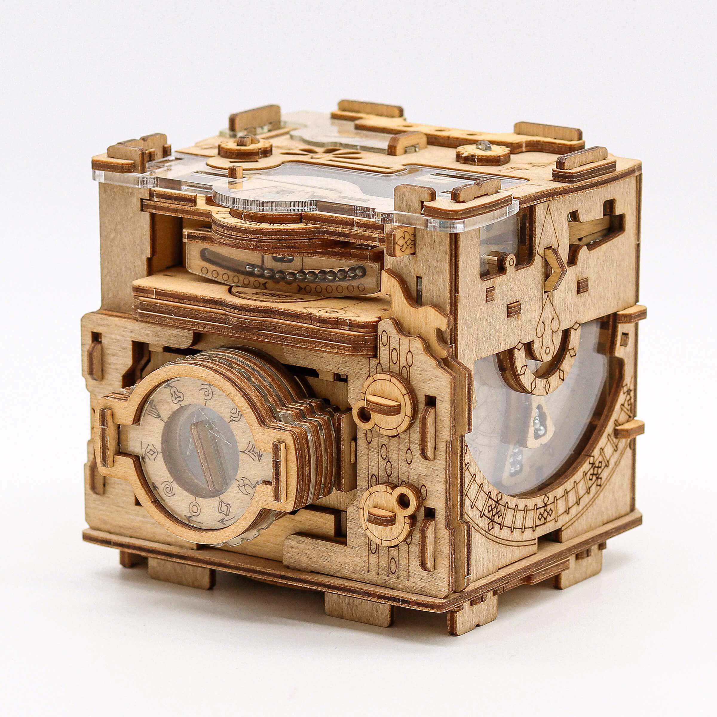 Cluebox Pro – Sherlock's Camera (multilingual)