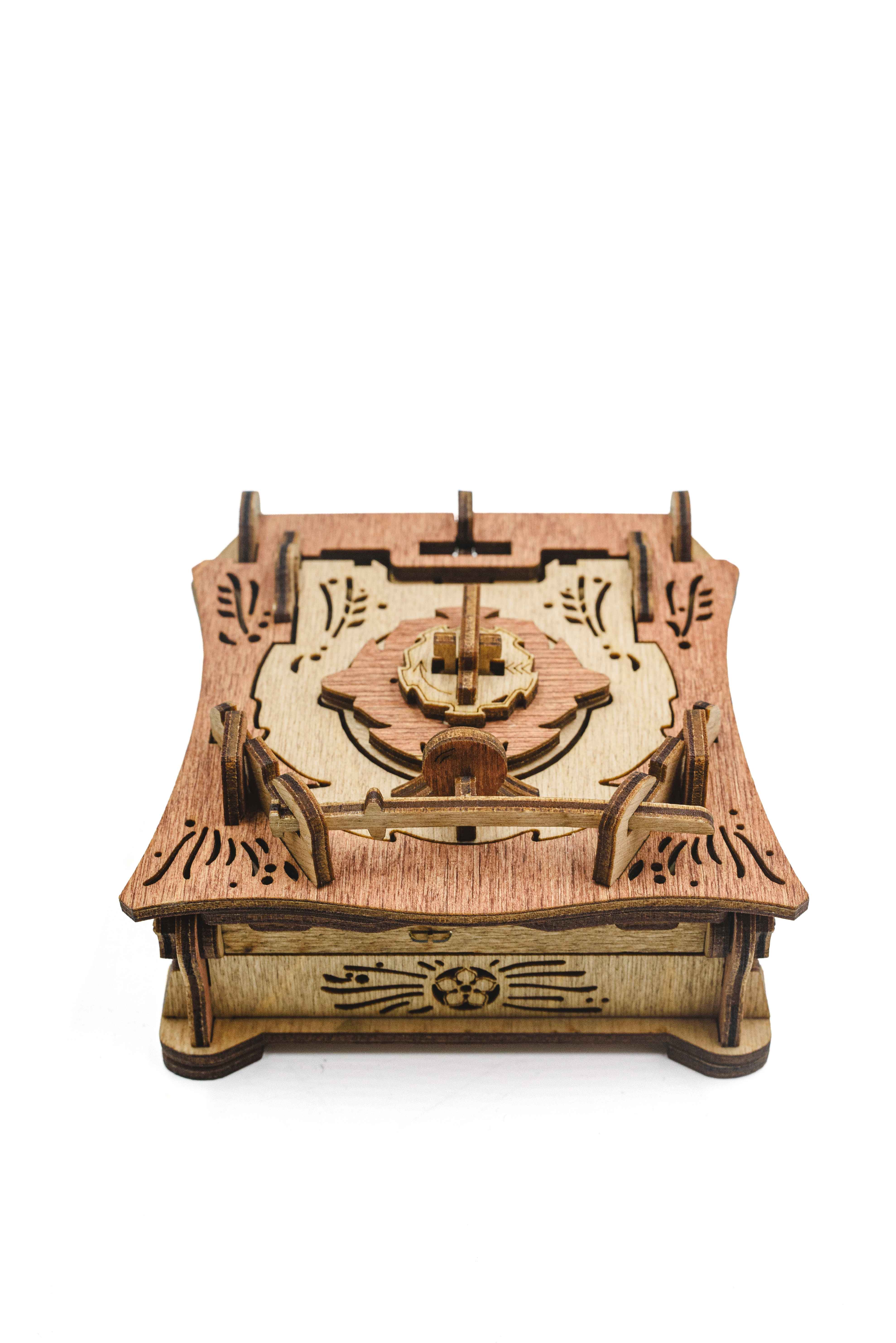 Gift Puzzle Box: Samurai Box