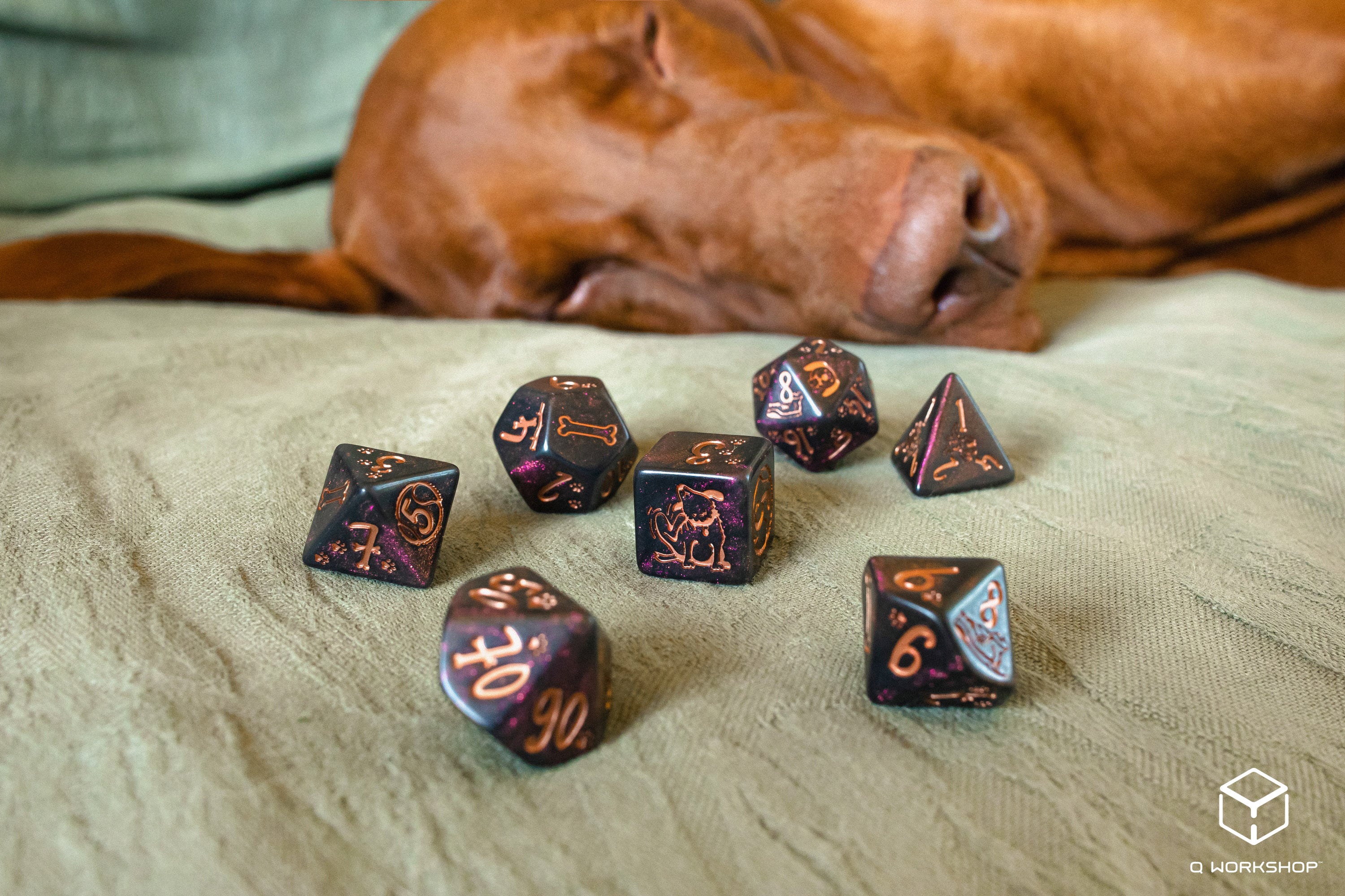 DOGS Dice Set: Luna (7)