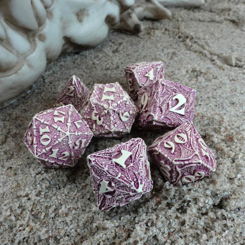 Dracopolis Dice Set – The Yucatan Featherwing