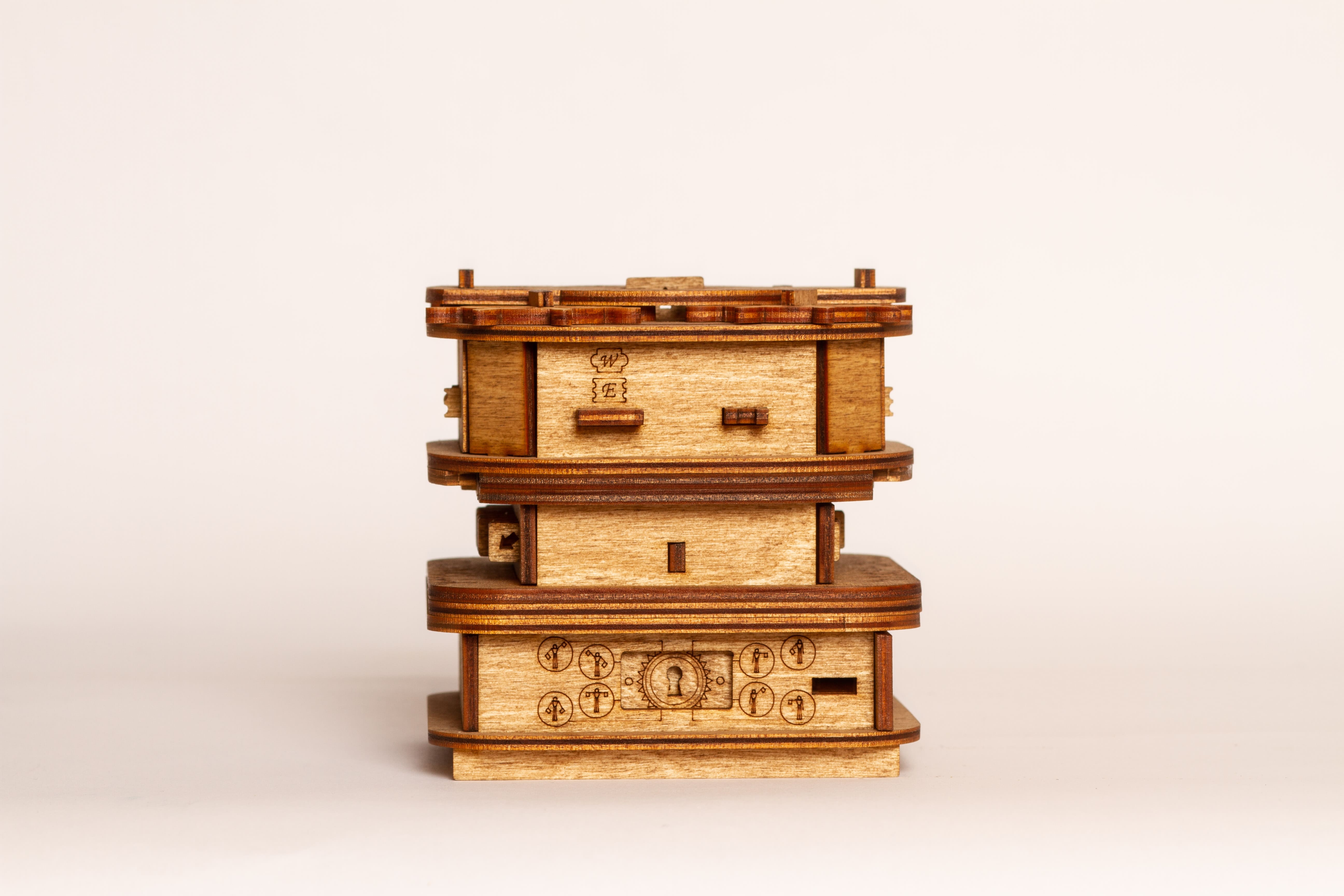 Cluebox –  Davy Jones' Locker (multilingual)
