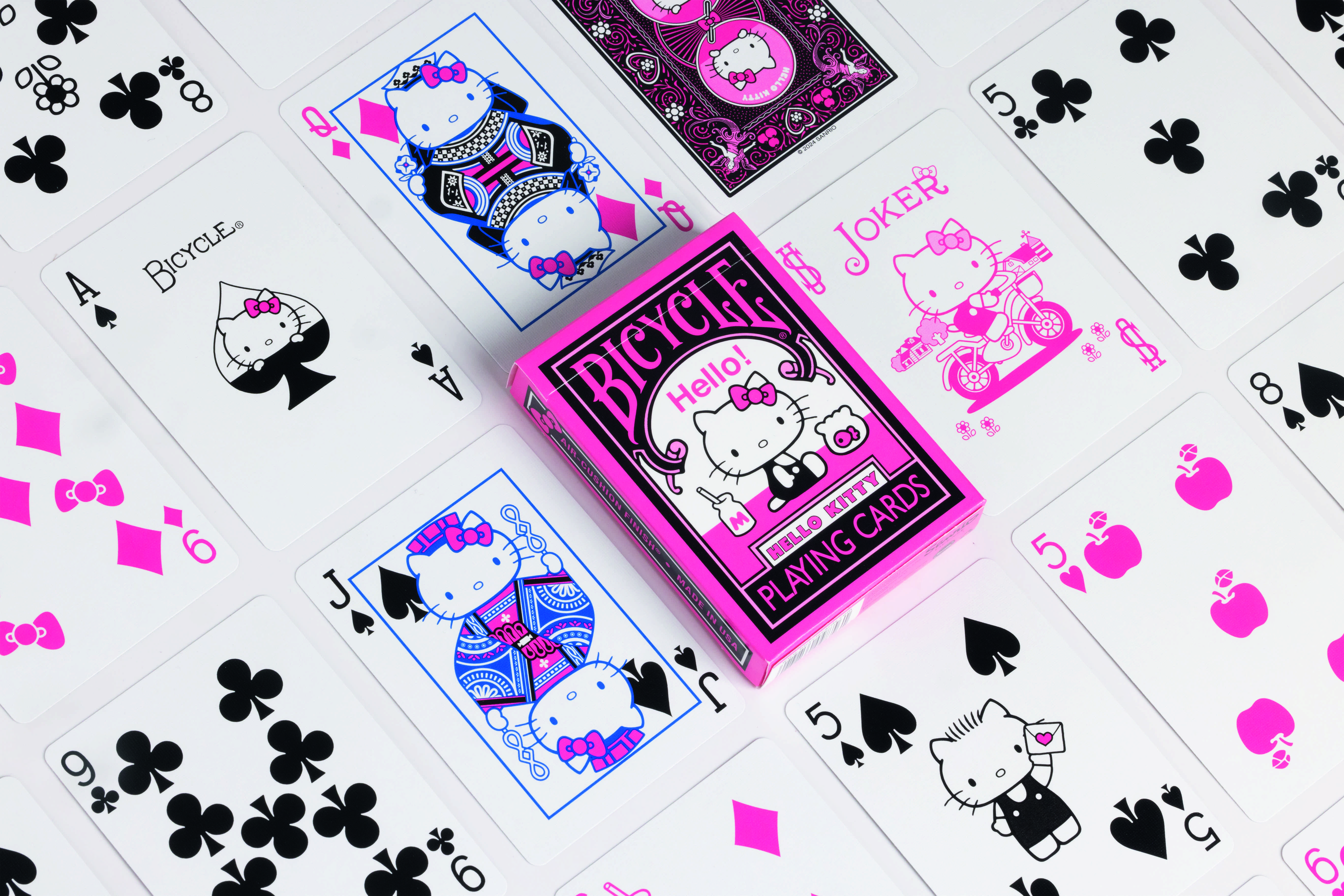 Bicycle Hello Kitty Black & Pink
