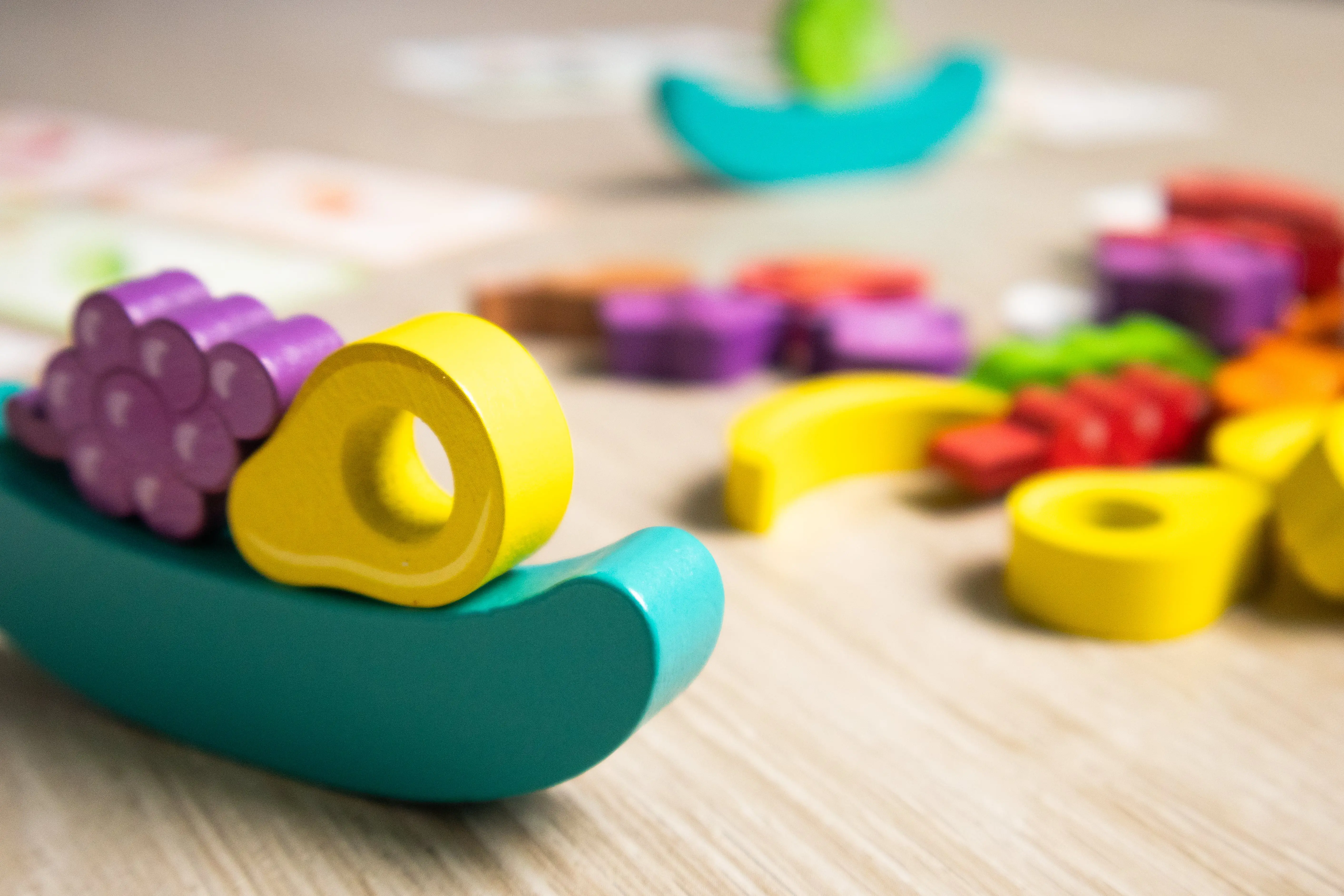 Spielsteine aus dem Kinderspiel Stapelsalat