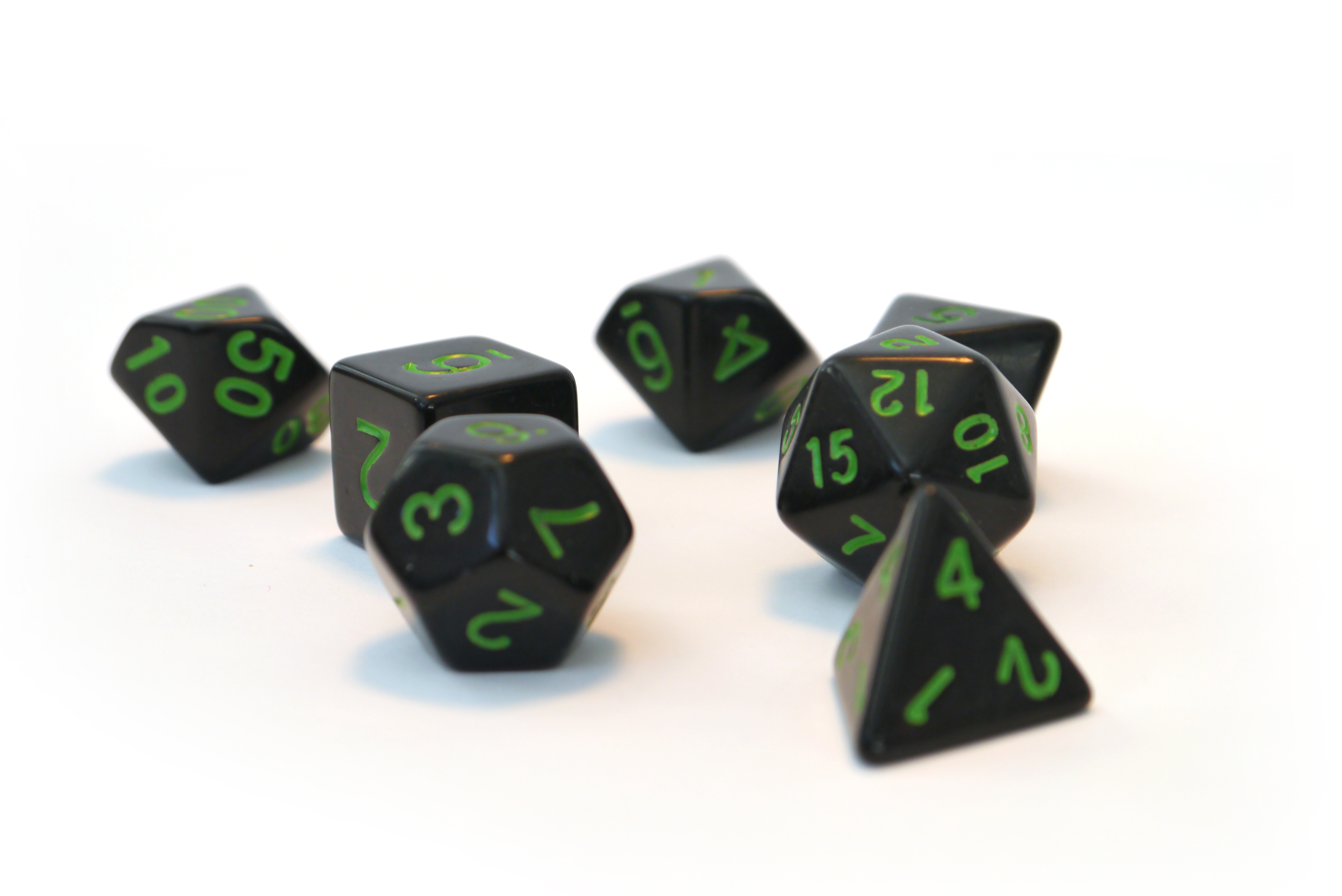 Würfelset Opaque: Black/Green (7)
