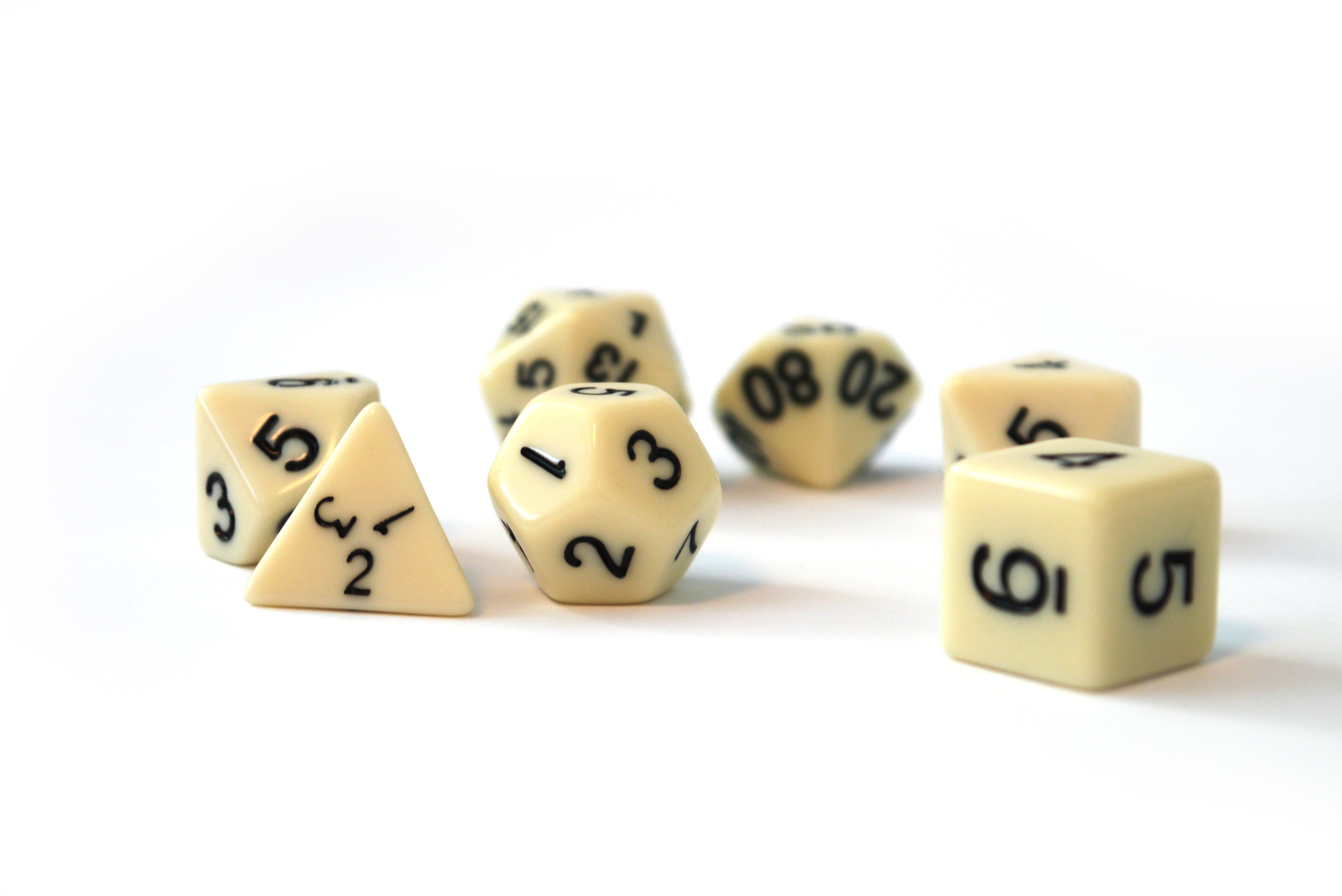Würfelset Opaque: Ivory/Black  (7)